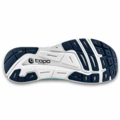 Topo Athletic Fli-Lyte 4 Womens Road Running Shoes Powder Blue/White -Sports Apparel Shop fli lyte 4 womens road running shoes powder blue white p6772 26914 image