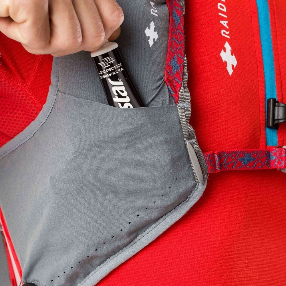 Raidlight Responsive 18L Mens Running Hydration Vest With High Volume Storage (2x 600ml Bottles INCLUDED) Grey 5 Raidlight Responsive 18L Mens Running Hydration Vest With High Volume Storage (2x 600ml Bottles INCLUDED) Grey - Image 3